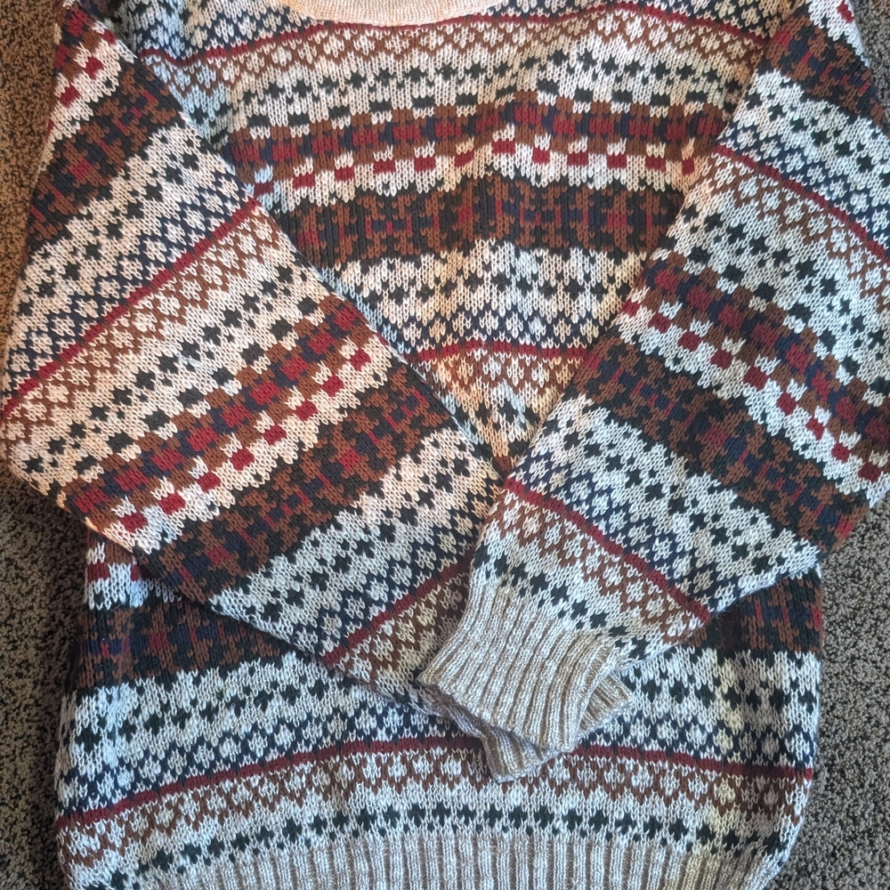 Multicolor Patterned Mens Sweater - Picture 4 of 5